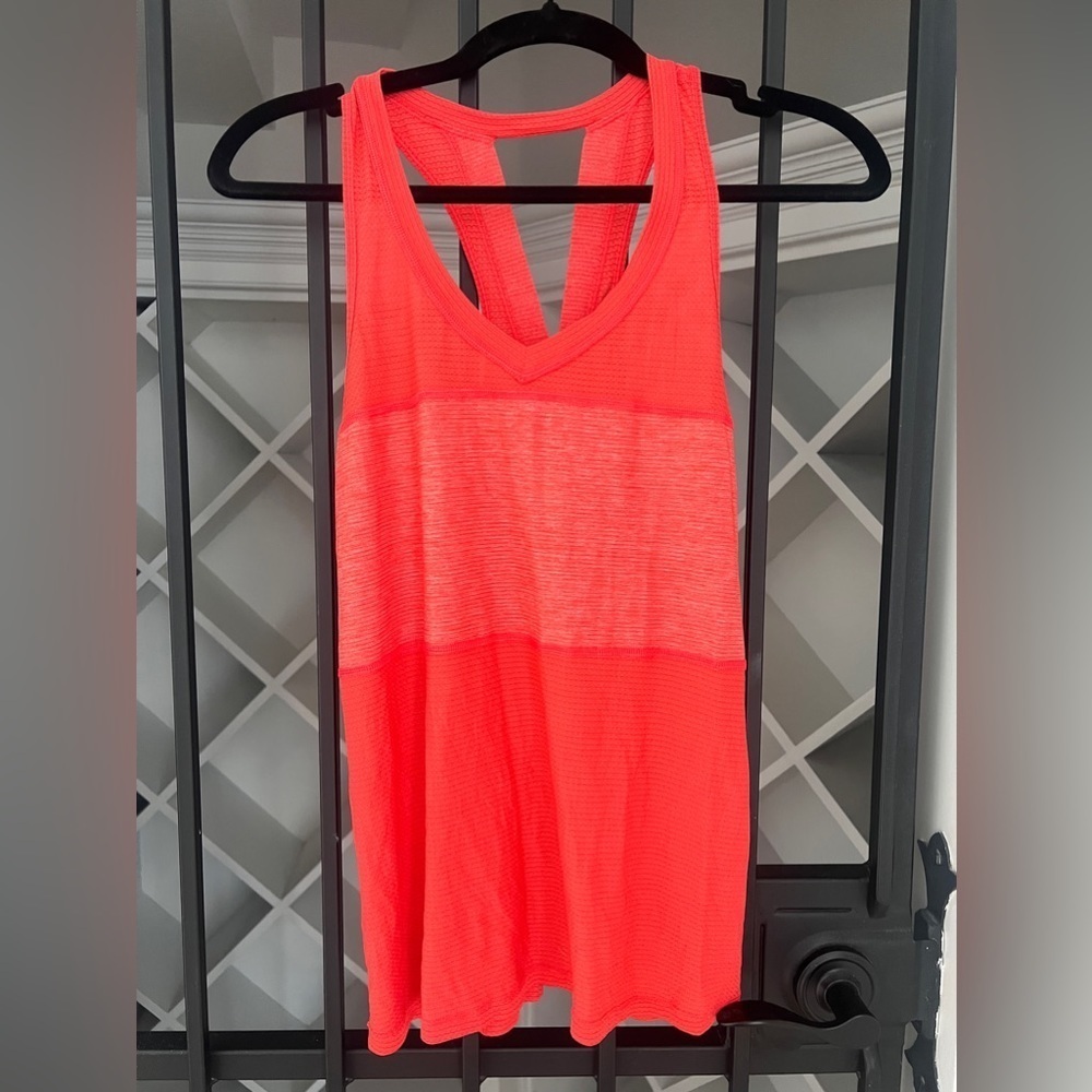 Lululemon Keyhole Workout Top